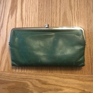 Hobo Lauren wallet GUC
